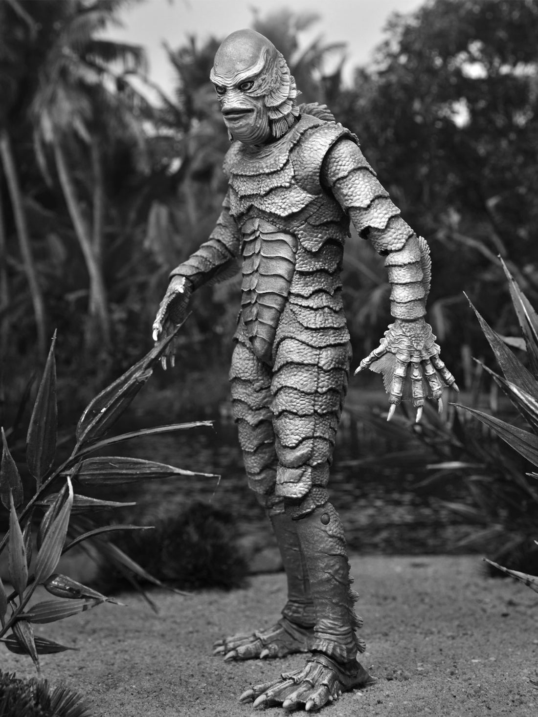 BUY NOW - CREATURE FROM THE BLACK LAGOON - ULTIMATE UNIVERSAL MONSTERS 7&quot; FIGURE | NECA ONLINE