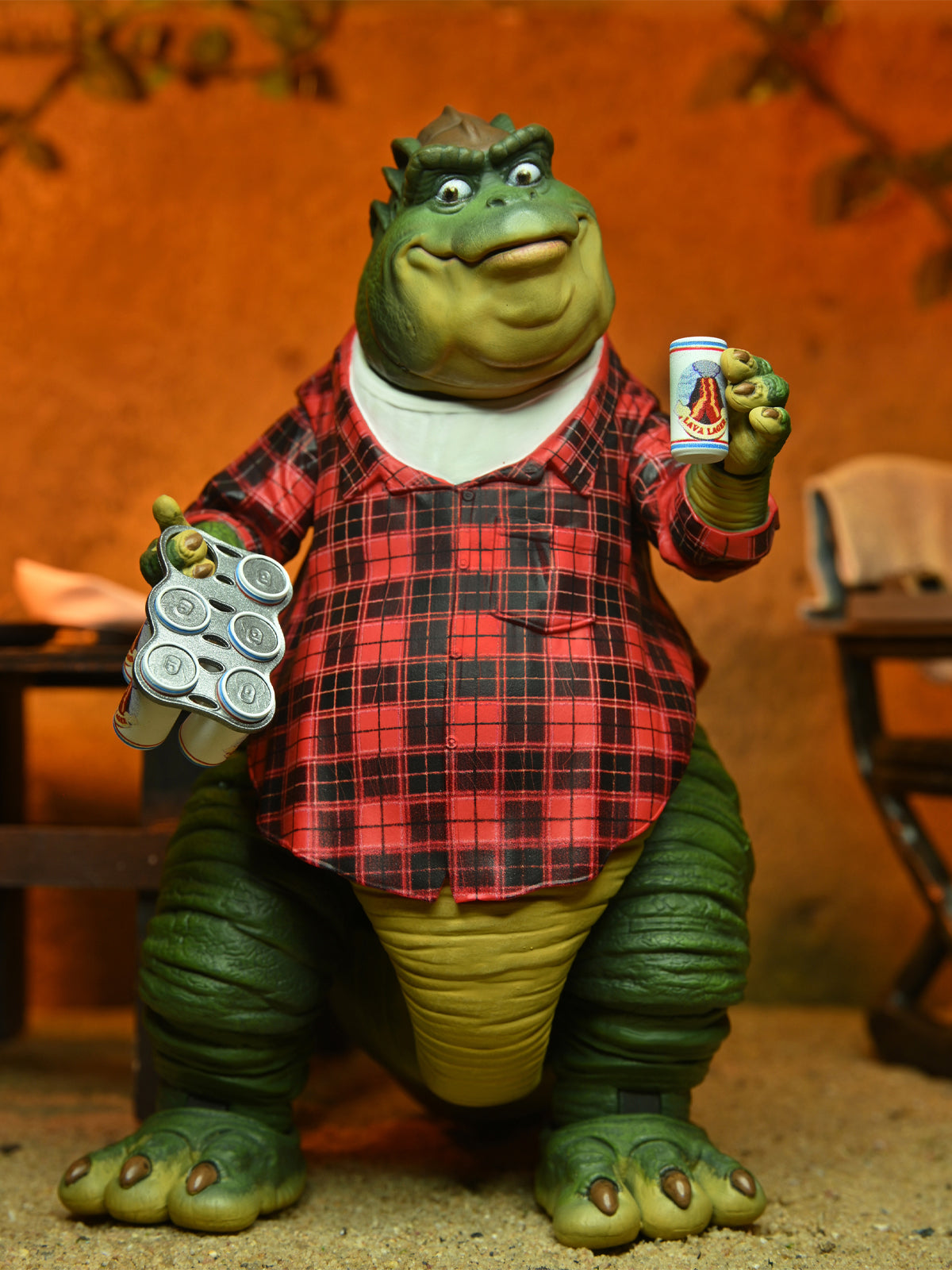 BUY NOW - DINOSAURS - ULTIMATE EARL SINCLAIR 7" SCALE ACTION FIGURE | NECA ONLINE 