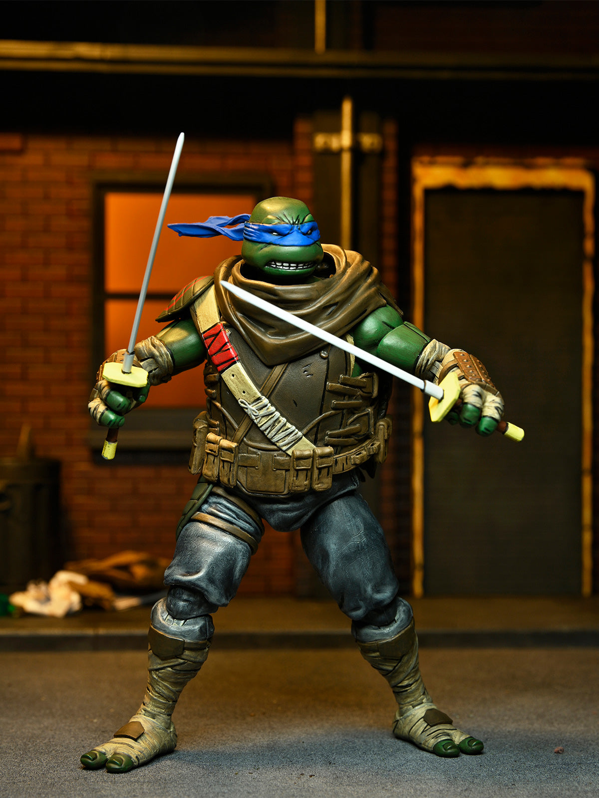 BUY NOW - TMNT ULTIMATE LEONARDO (THE LAST RONIN) - 7&quot; SCALE ACTION FIGURE | NECA ON-LINE