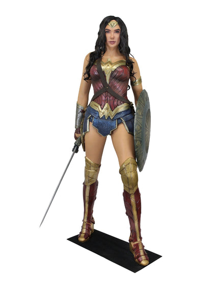 BUY WONDER WOMAN LIFE-SIZE FOAM FIGURE | NECA ONLINE AU