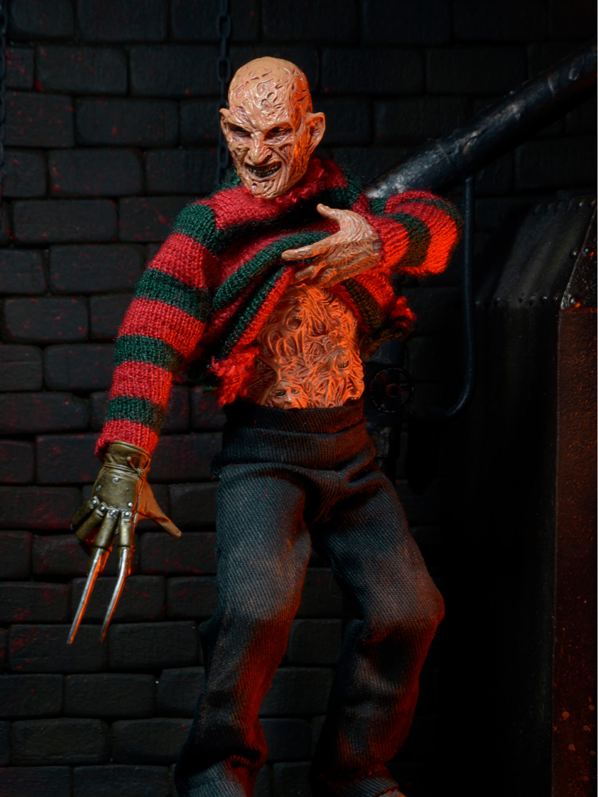 NIGHTMARE ON ELM STREET - DREAM WARRIORS FREDDY - 8&quot; CLOTHED FIGURE