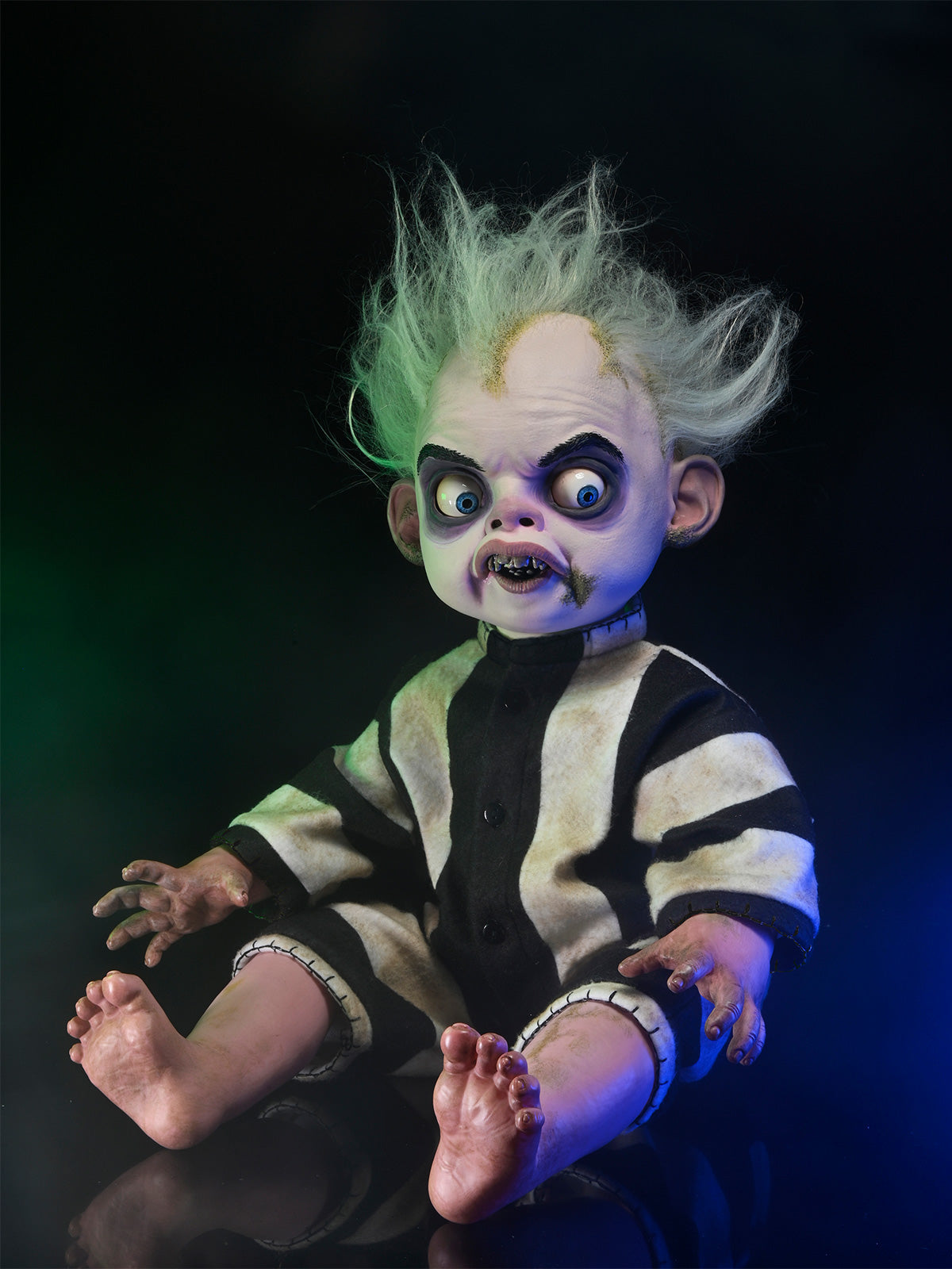 BEETLEJUICE BEETLEJUICE - BABY BEETLEJUICE 1:1 PROP REPLICA